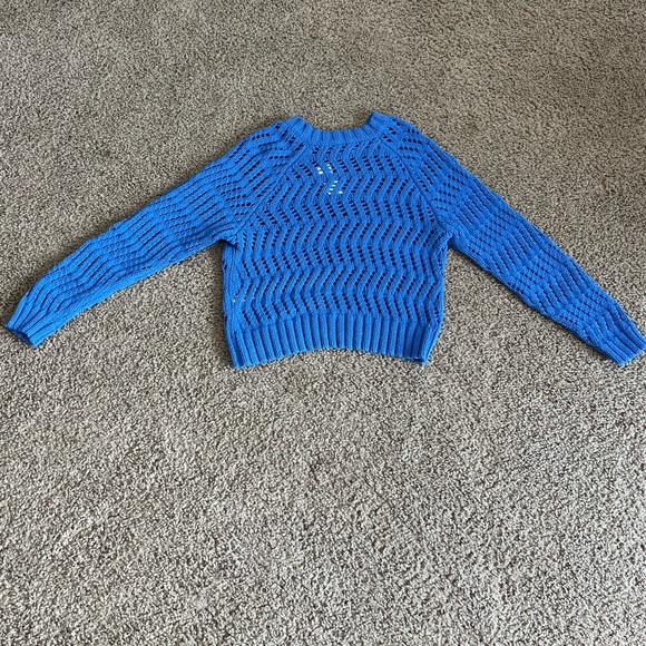 AE Blue Knitted Sweater Size M - Picture 2 of 5